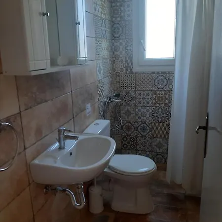 Roula's Apartment