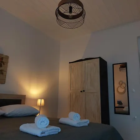 Apartment Roula's *