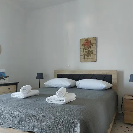 Roula's * Ándros