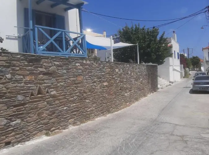 Roula's Appartement Ándros